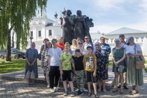 По заветам Петра и Февронии