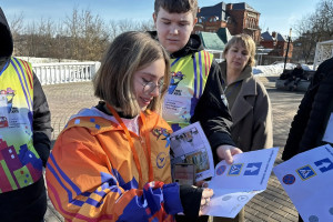 Первые шаги в большом городе: наши ребята осваивают наземный транспорт!